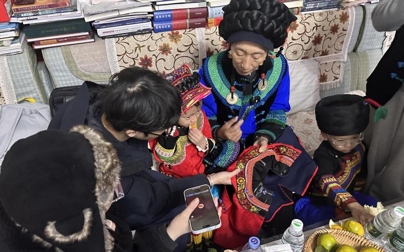 衣迪阿诺×梁燕 | 跨界携手，高校赋能凉山彝族服饰焕新(图25)